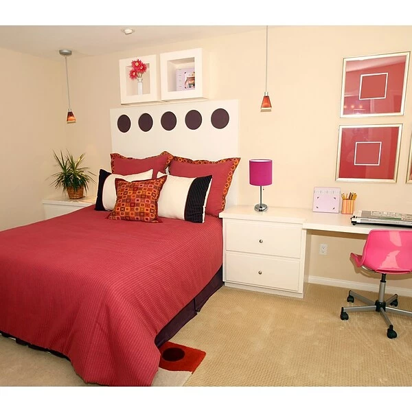 Table Lamps LimeLights Charging Table Lamp, Pink (LT2024-PNK) 5 Table Lamps LimeLights Charging Table Lamp, Pink (LT2024-PNK) - Image 3